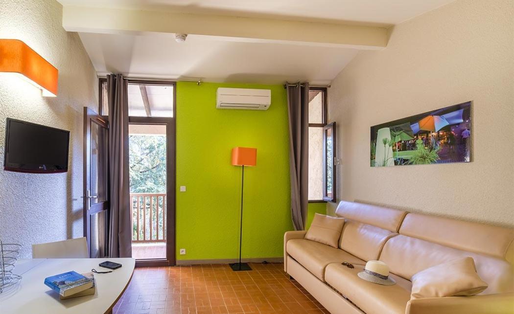 Belambra Clubs La Colle-Sur-Loup - Les Terrasses De Saint-Paul De Vence 호텔 외부 사진