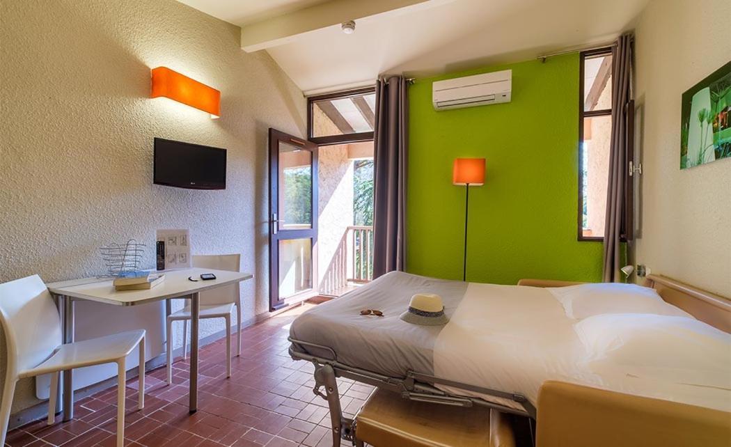 Belambra Clubs La Colle-Sur-Loup - Les Terrasses De Saint-Paul De Vence 호텔 외부 사진